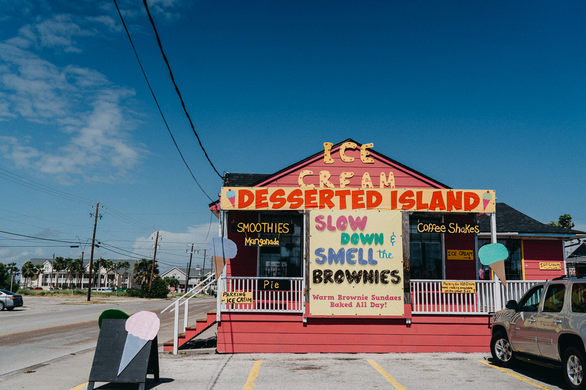 Megan Joe S Port Aransas Beach Wedding Lone Oak Studios